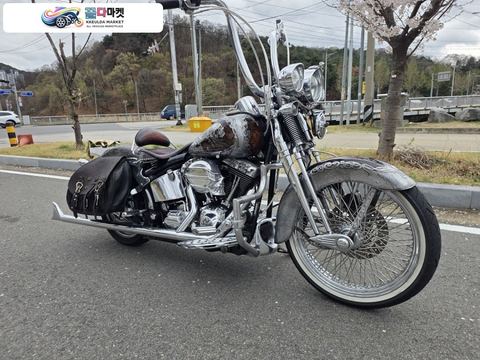 할리데이비슨 헤리티지스피링거 2001년식 헤리티지 스프링거
