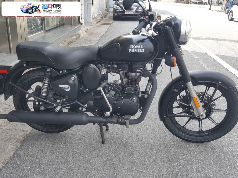 로얄엔필드 클래식 500 EFI 2019년식 신동급 클래식 500 팔고 대차도가능