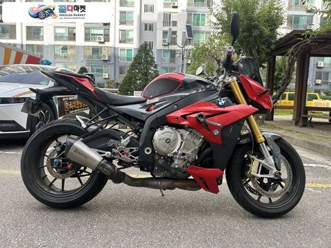 BMW S 1000 R 2014년식 S1000R 2014년식 판매 합니다.