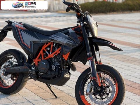 KTM 690 SMC R 2022년식 ktm 690 smcr fmf 머플러 구조변경완료