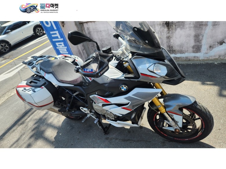 BMW S 1000 XR 2016년식 bmw s1000xr 2016년식 아크라포빅 머플러 사이드박스 옵션 장착~~