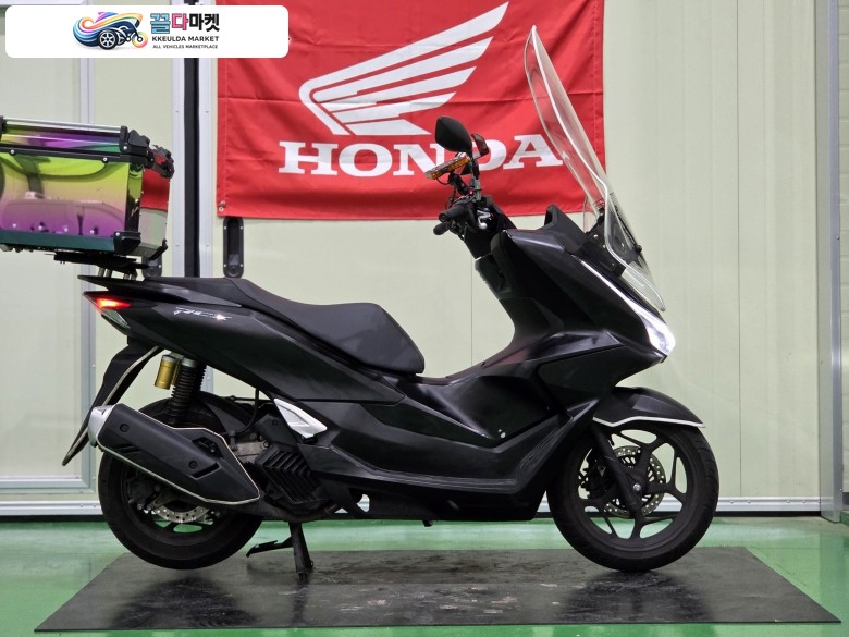 혼다 PCX 125 ABS 2025년식 혼다 PCX125ABS 25년식 1인신조,2만km 최저가 판매 합니다.