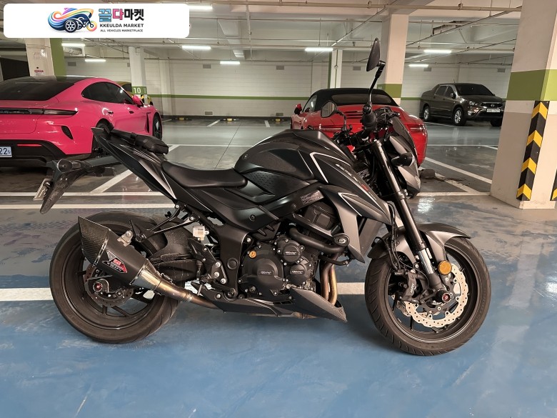 스즈끼 GSX S 750 2021년식 스즈키 GSX-S750 판매합니다.
