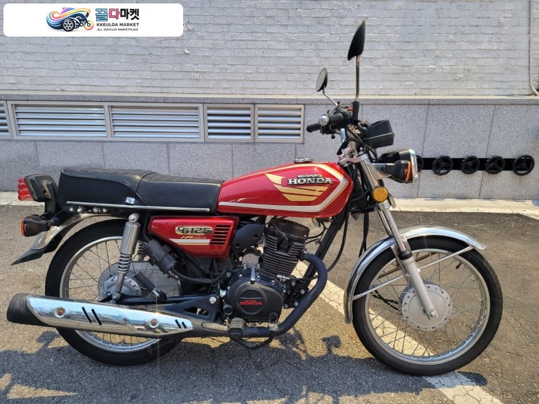 혼다 CG 125 2020년식 혼다 CG125 클래식 바이크 판매합니다 키로수 900KM