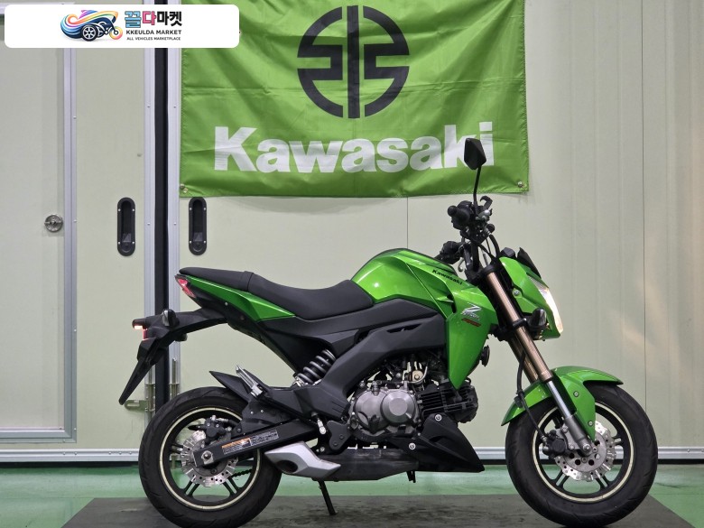 가와사키 Z 125 2016년식 가와사키Z125 16년식 7천km연식대비 짧은키로수 최저가 판매합니다.