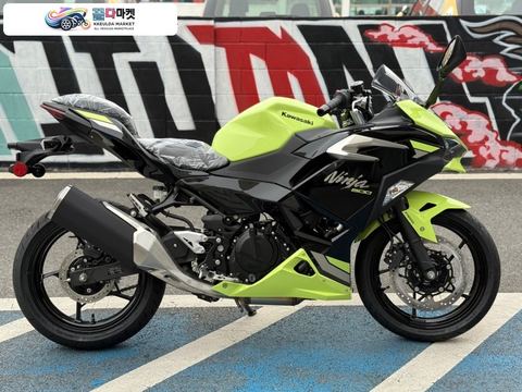 가와사키 닌자 500 R 2026년식 모토몰 - 종합바이크 쇼핑몰 / 2026년식 가와사키 닌자 500 라임그린 현금할인 or 36개월 카두 무이자 / 현금할부 및 신용카드할부 /
