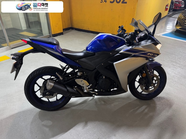 야마하 YZF R3 2017년식 R3 2016연식 8000KM대 판매합니다