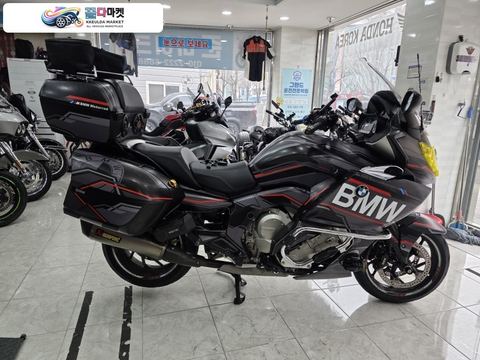 BMW K 1600 GT 2014년식 BMW / K 1600 GT 년식 2014 무사고 / 무꿍 / 무슬림 / 방탄 대칼 풀 튜닝 아크라 구변OK 정말 깨끗합니다