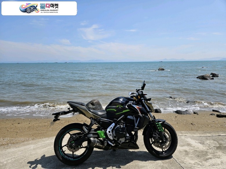 가와사키 Z 650 2017년식 z650 팝니다