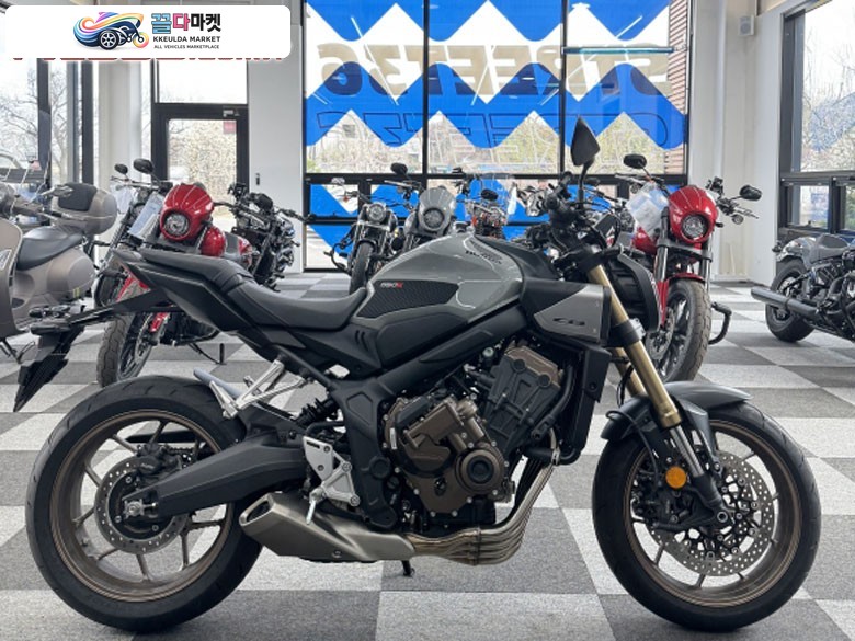 혼다 CB 650 R E 클러치 2025년식 -스트리트36- 2025 혼다 CB650R E클러치 / 전국 최고가 매입,대차