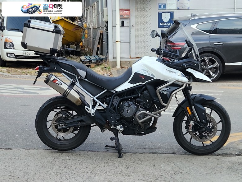 트라이엄프 타이거 900 GT 프로 2021년식 풍부한 전자장비 트라이엄프의 네임벨류 전 기종대차환영