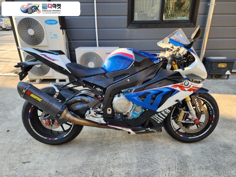 BMW S 1000 RR 2013년식 SLBIKE 2013년식 BMW S1000 RR 아크라포빅 풀배기 판매
