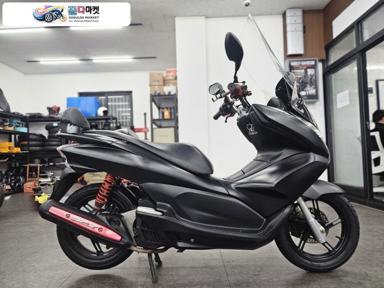 혼다 PCX 125 FI 2014년식 혼다 공식 모터싸이클 , 깔끔한중고매물, 혼다 PCX125  (전국중고오토바이 24시간 당일 최고가매입)
