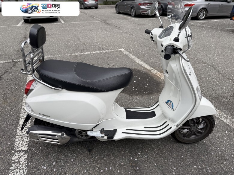 베스파 LX 125 2021년식 2021년식 베스파LX125 판매