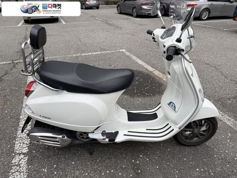 베스파 LX 125 2021년식 2021년식 베스파LX125 판매