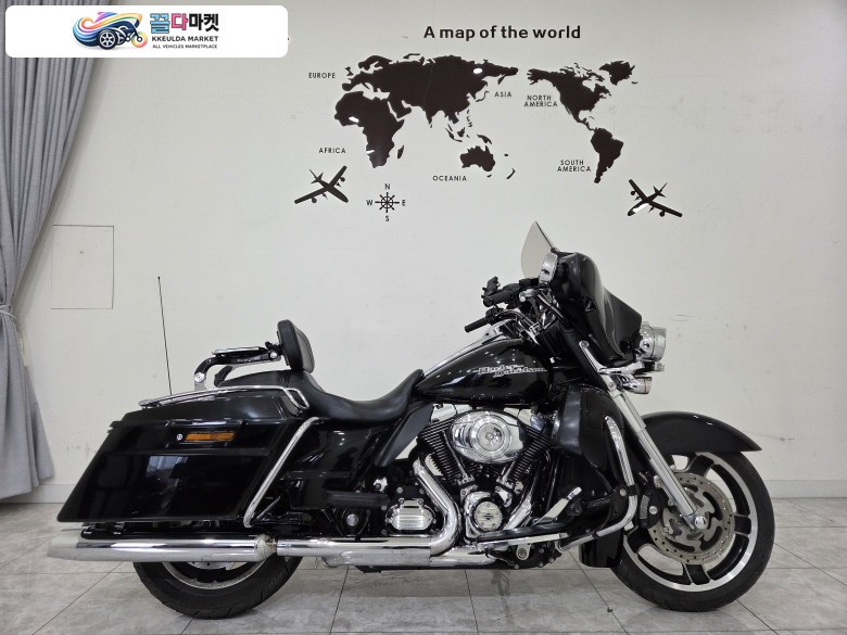 할리데이비슨 스트리트 글라이드 2013년식 13년 깔끔한 스트리트 글라이드 판매합니다.