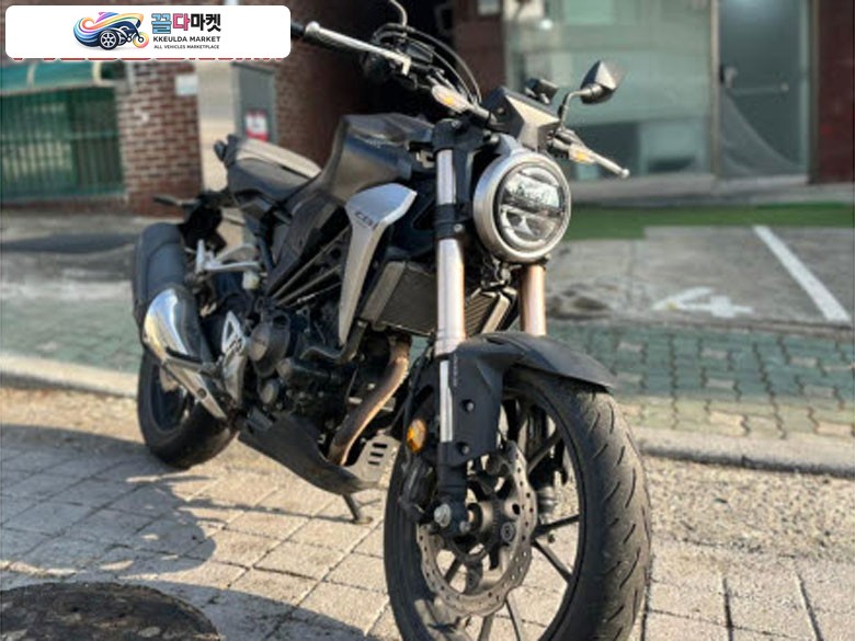 혼다 CB 300 R 2020년식 2020 년식 혼다 CB300R ABS
