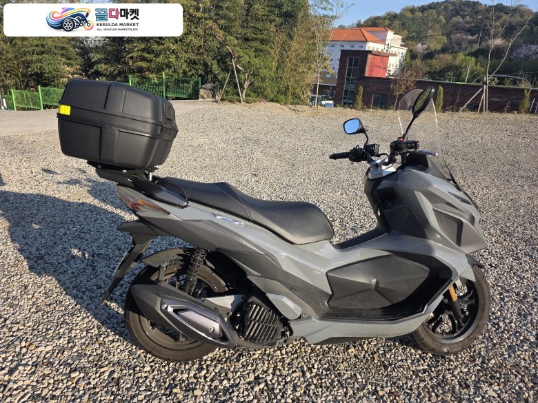 SYM VSX 125 ABS 2022년식 오토바이 판매 합니다.