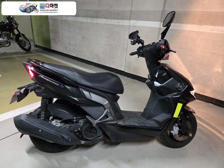 킴코 레이싱 S 150 ABS 2020년식 킴코 레이싱s150