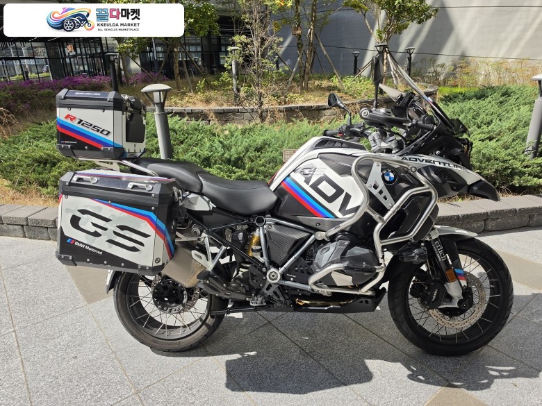 BMW R 1250 GS 어드벤처 2022년식 우주명차 2022년 BMW R 1250GS ADV 풀옵션 완전 무사고 차량 판매합니다.