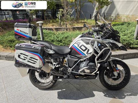BMW R 1250 GS 어드벤처 2022년식 우주명차 2022년 BMW R 1250GS ADV 풀옵션 완전 무사고 차량 판매합니다.