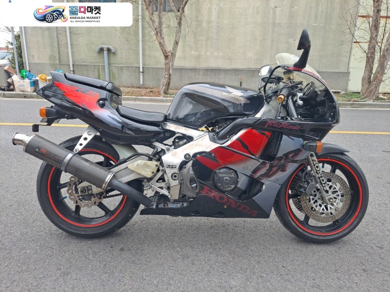 혼다 CBR 400 RR 1996년식 혼다 CBR400RR 판매합니다.