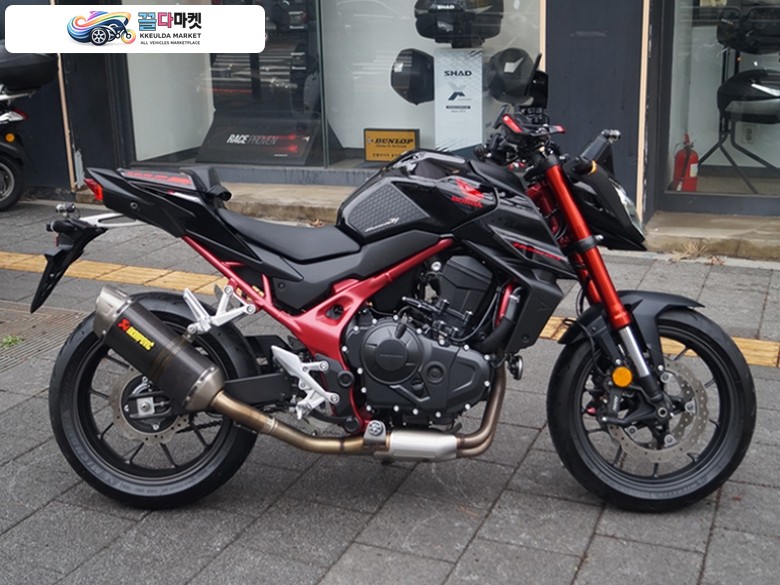 혼다 CB 750 호넷 2024년식 [복지모터스]  주행거리 7885km  / 옵션 / 대차 카드가능