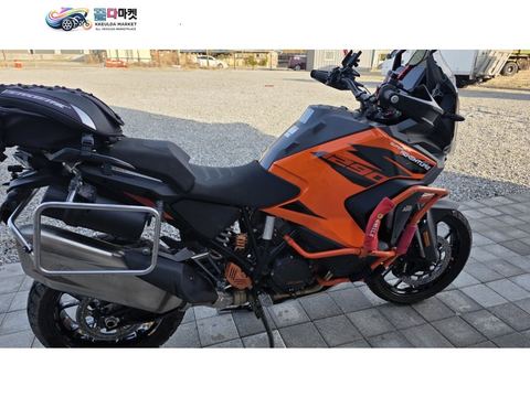 KTM 1290 슈퍼 어드벤쳐 S 2023년식 KTM 슈퍼어드벤처 S 판매합니다.