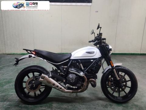 두카티 스크램블러 클래식 2018년식 두카티 스크램블러 클래식 18년식 쟈드머플러구변O 판매합니다~!