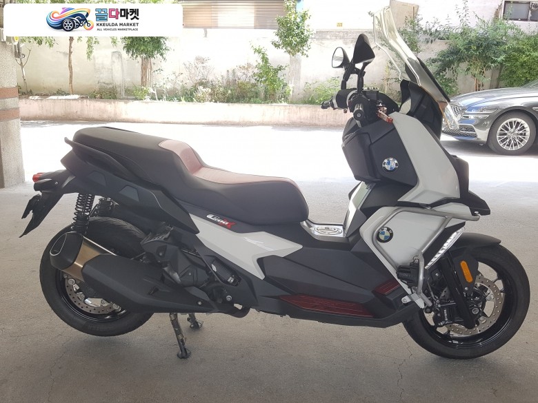 BMW C 400 X 2019년식 무사고 옵션좋은 짧은키로수