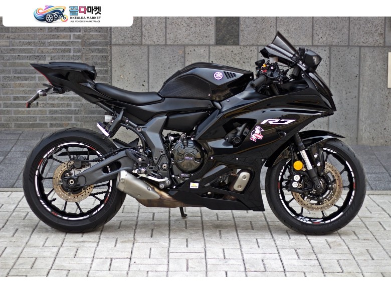 야마하 YZF R7 2024년식 2024년 야마하 YZF-R7 판매합니다