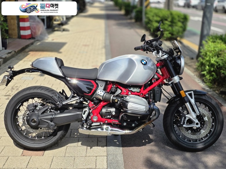 BMW R 12 나인 티 2024년식 [수원동문모터스] 그냥신차급 R12 나인티719 판매합니다. 워런티 빵빵