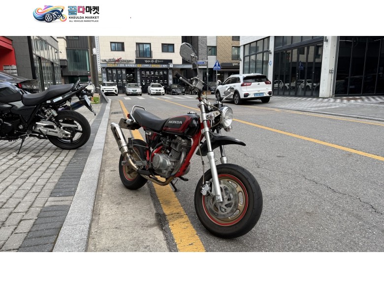 혼다 에이프 100 2006년식 06' 혼다 에이프100 / HONDA XZ100 상태 굿굿!