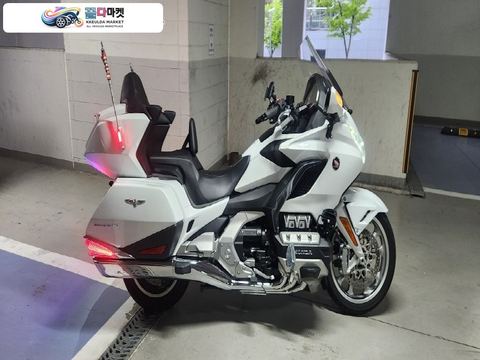 혼다 골드윙 오토매틱 DCT 2019년식 19년 골드윙 DCT 에어백 판매합니다