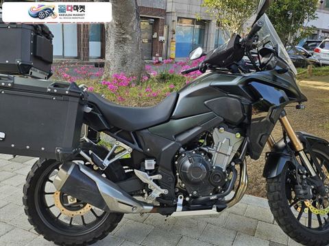 혼다 CB 500 X 2023년식 혼다 CB500X 옵션다수 1인차주 짧은주행거리
