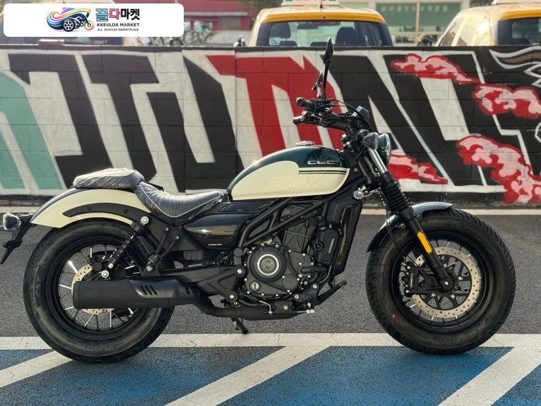 CF모토 250 CL C 2026년식 [모토몰 - 전국최대 바이크 쇼핑몰] CF MOTO - 250 CLC 베이지&그린 당일출고. 12~36개월 신용카드 무이자 할부가능.