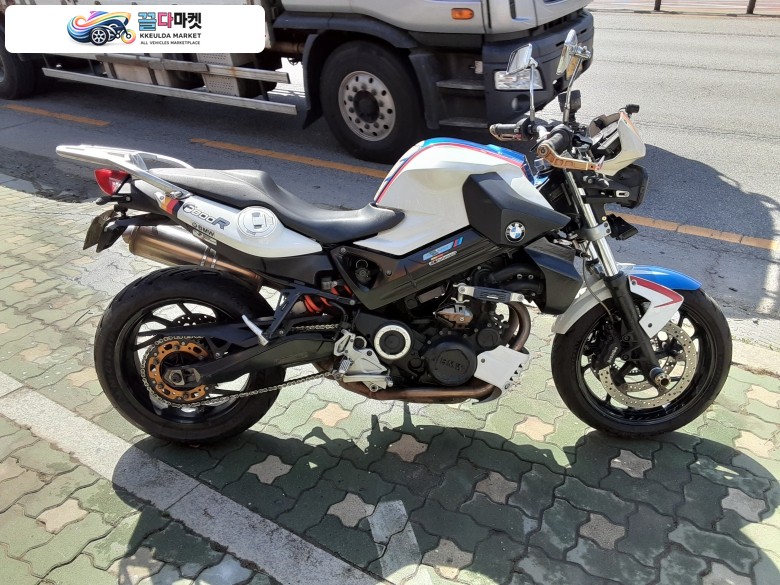 BMW F 800 R 2012년식 여기 빛나는 비엠  팔아봅니다~~대차가능