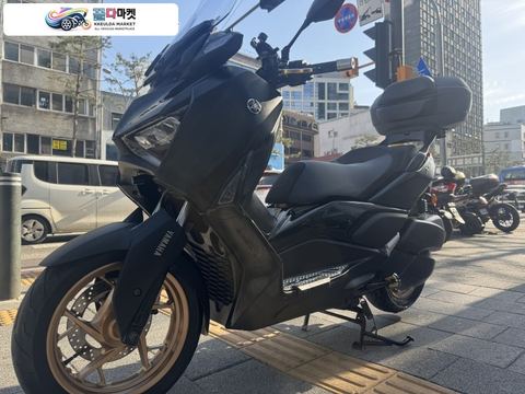 야마하 X 맥스 300 ABS 2023년식 깔끔하고 관리잘된 X MAX 입고되어 판매합니다