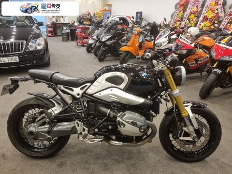 BMW R 나인 T 2016년식 클래식과 미래를 넘나드는R9T