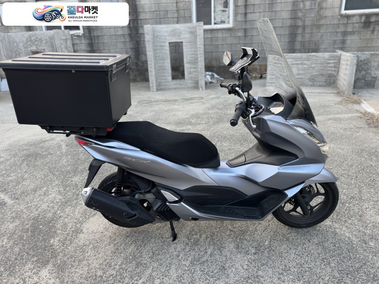 혼다 PCX 125 ABS 2023년식 혼다 pcx125 23년형 배달풀셋팅 무꿍무슬립 abs차량 팝니다