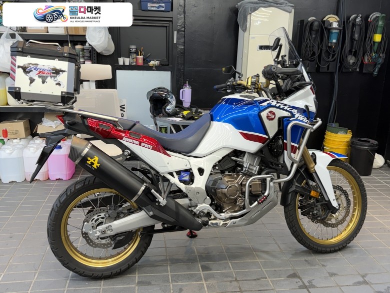 혼다 아프리카 트윈 CRF 1000 L DCT 2018년식 아프리카트윈 crf1000 dct 어드밴처
