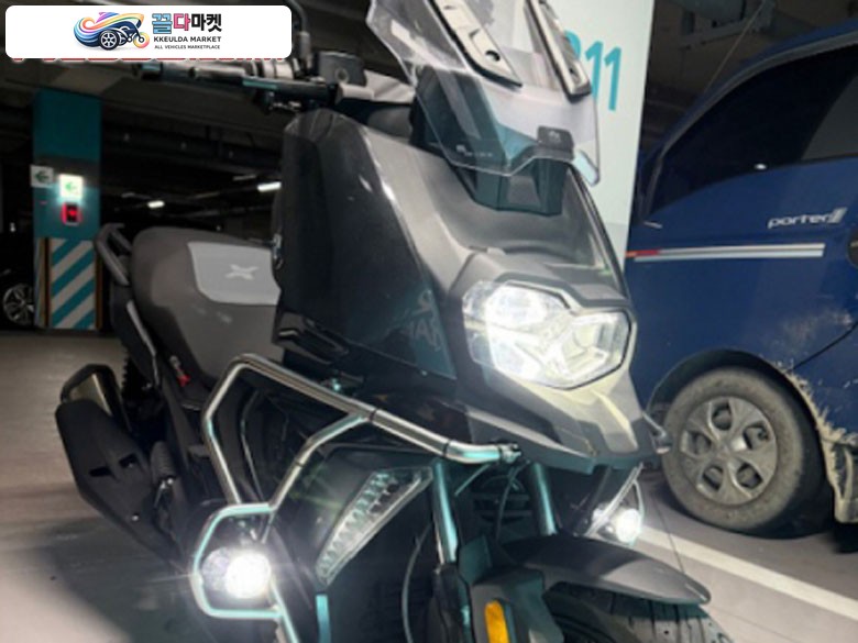 BMW C 400 X 2024년식 BMW C400X 민트급