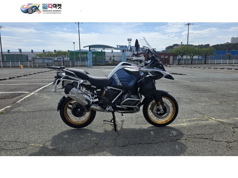 BMW R 1250 GS 어드벤처 2023년식 부산 2023년식 BMW R1250GSA 판매합니다.