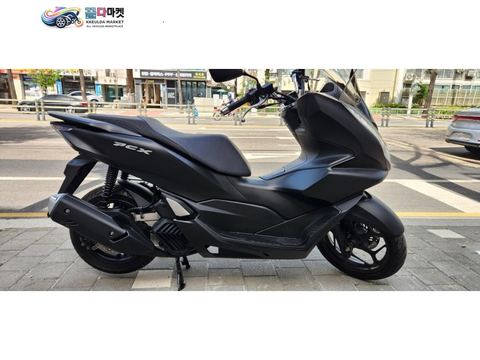 혼다 PCX 125 ABS 2022년식 pcx125abs 년식대비 상태좋습니다..정비완료 a/s보증!!!!