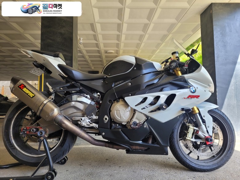 BMW S 1000 RR 2011년식 bmw s1000rr 올수리 74,300km 스쿠터 대차가능