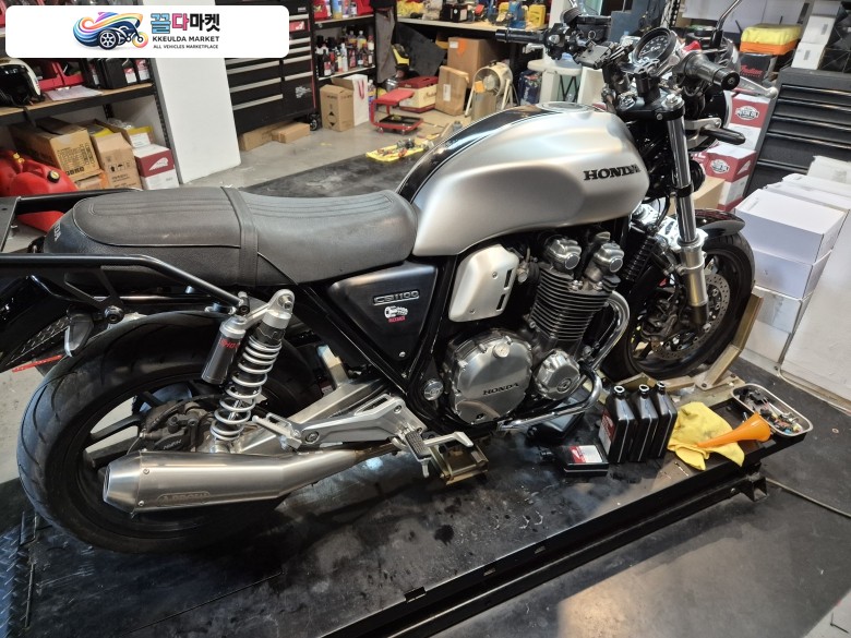 혼다 CB 1100 RS 2019년식 혼다 cb1100rs 판매합니다