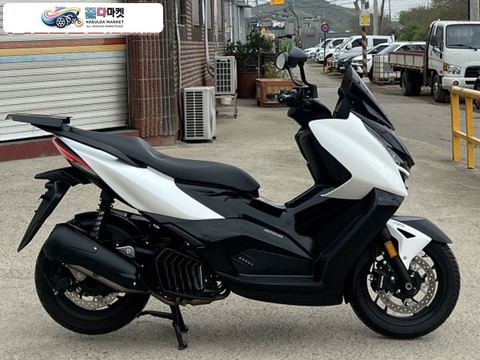 존테스 125 D 2025년식 존테스 125D 25년식 2천키로대 1인신조 저렴한 가격에 판매합니다