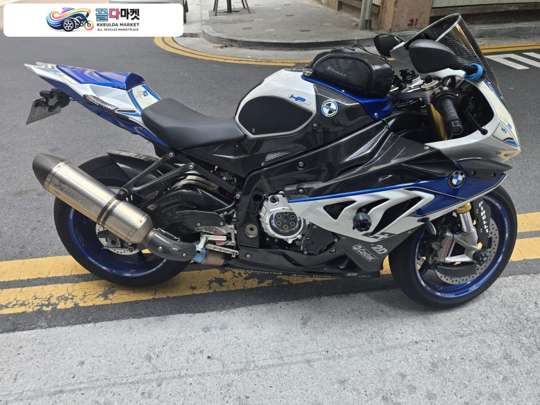 BMW S 1000 RR 2014년식 S1000RR HP4무사고 소장요차량 22500KM주행