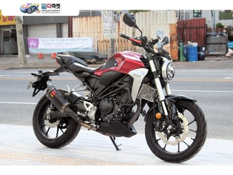 혼다 CB 300 R 2018년식 중고바이크매입 전문 / 혼다 CB300R 아크라 구변 2채널블박 특A급 컨디션 / 대차 환영 / 무이자 카드 할부