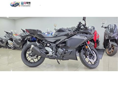 야마하 YZF R3 2026년식 2026년 YAMAHA YZF-R3 블랙컬러 판매 합니다.